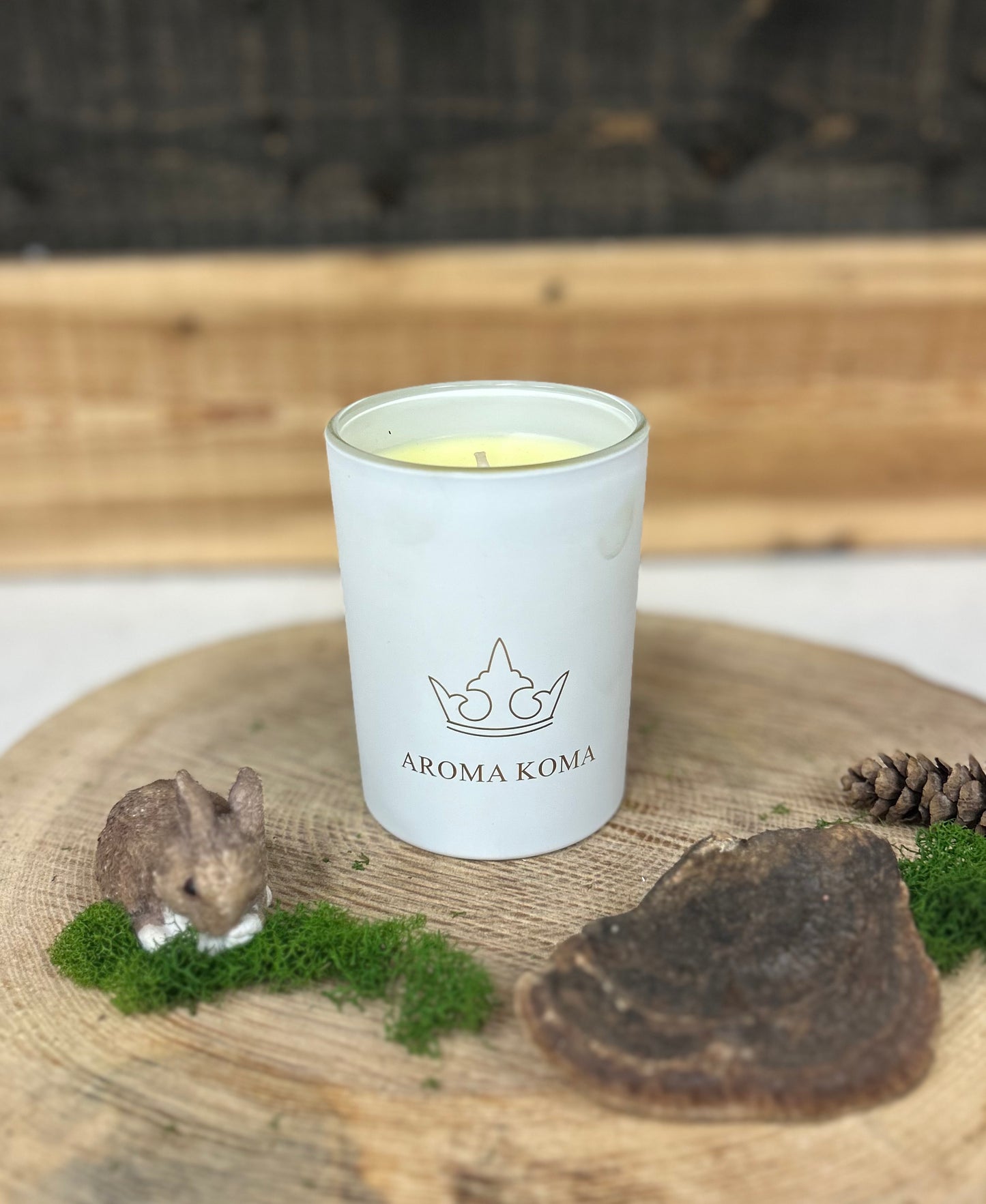 Aroma Koma Candle