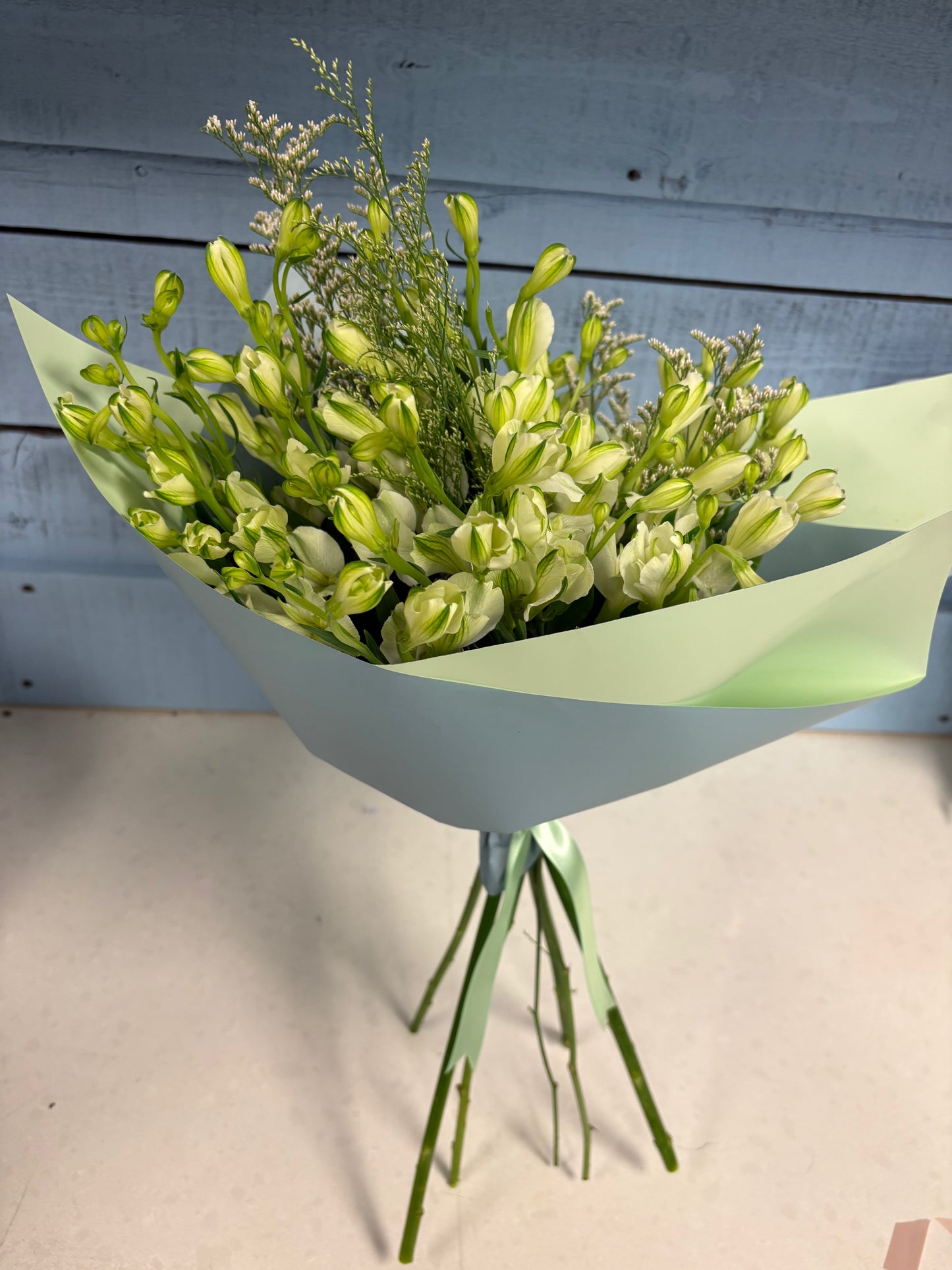 Alstro Pearl Market Bunch