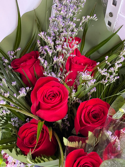1/2 Dozen Rose Bouquet