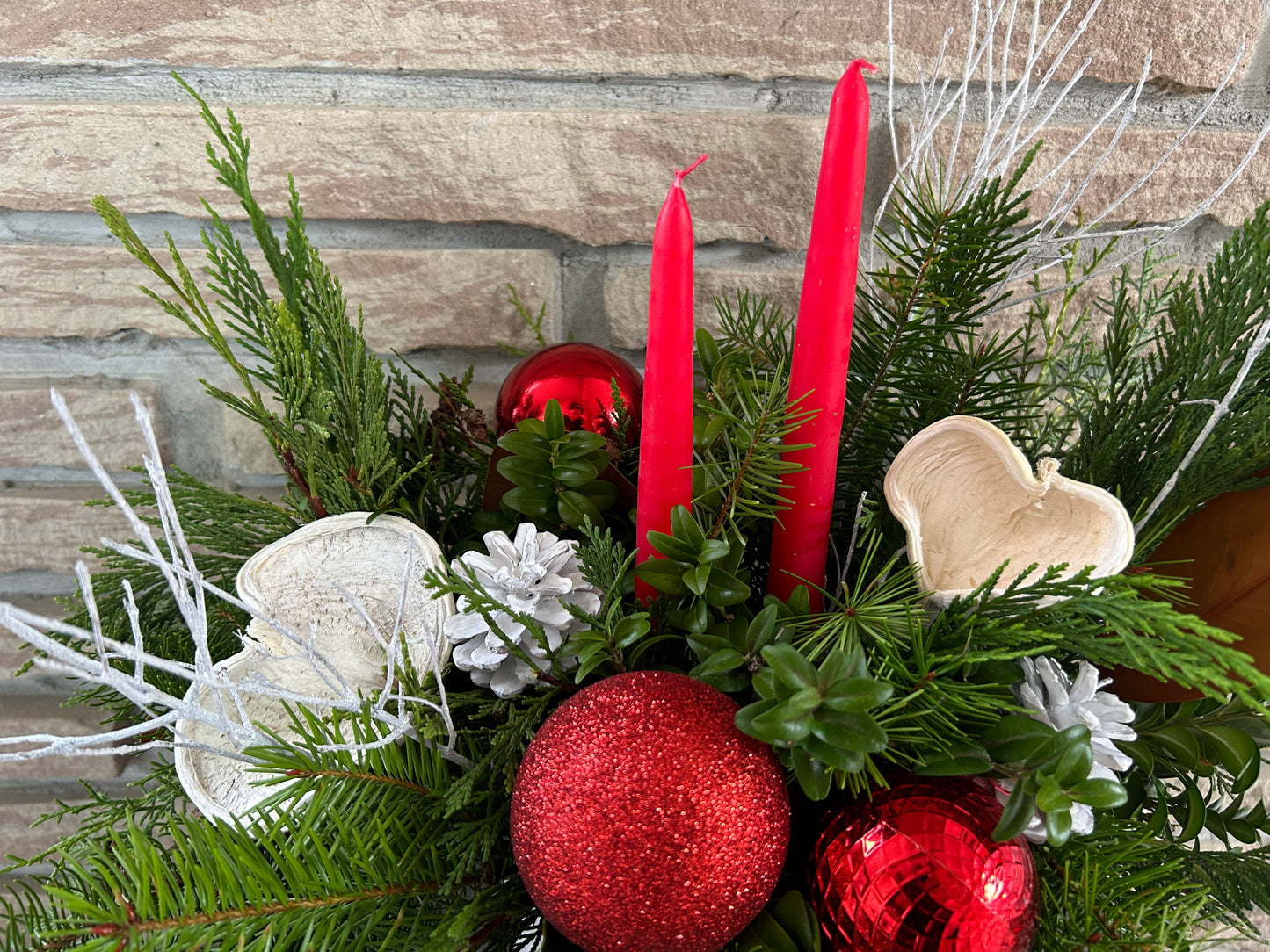 Winter Magic Centrepiece - Hosted by Taste of Freedom