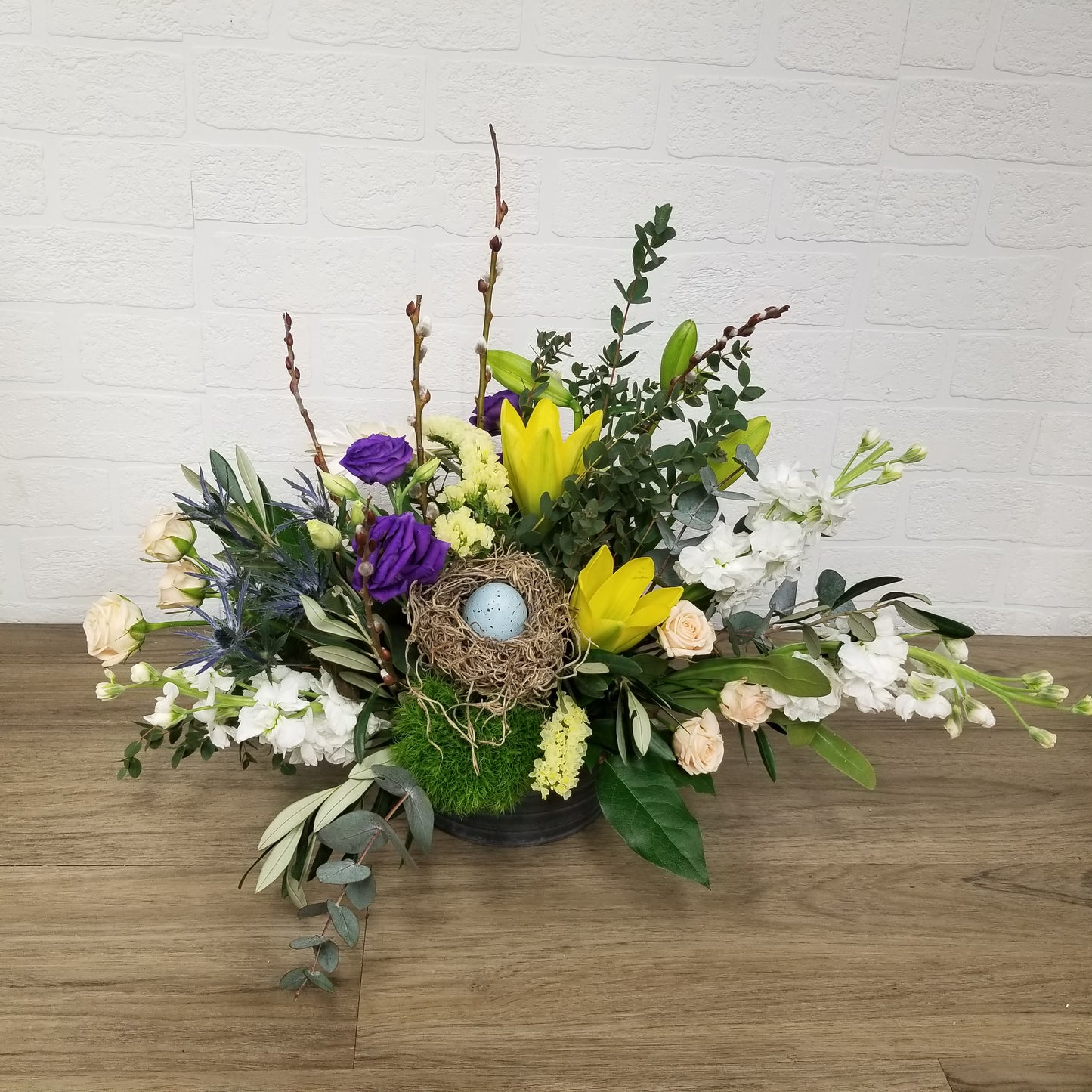 Joyful Spring Centrepiece